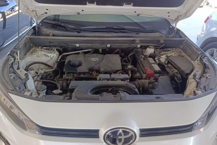 Used Toyota Wildlander 2020 2.0L CVT Two-Wheel Drive Luxury Edition Engine Bay