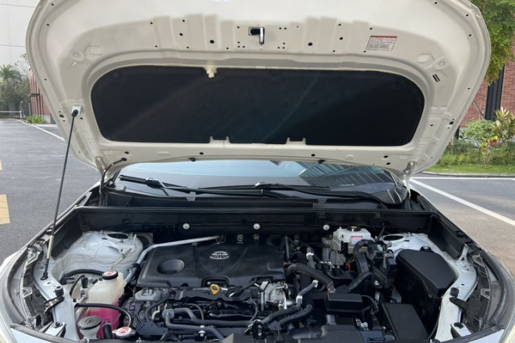 Used Toyota Wildlander 2020 Dual-Engine 2.5L E-CVT Two-Wheel Drive Luxury Edition Engine Bay
