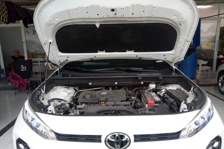 Used Toyota Wildlander 2020 2.0L CVT Two-Wheel Drive Luxury Edition Engine Bay