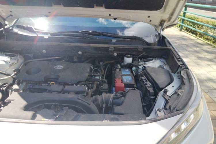 Used Toyota Wildlander 2020 2.0L CVT 4x4 Luxury Edition Engine Bay Left