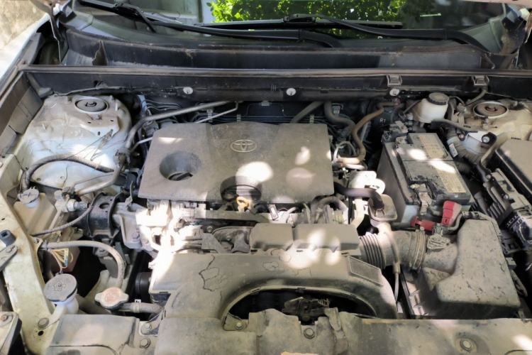Used Toyota Wildlander 2020 2.0L CVT Two-Wheel Drive Luxury Edition Engine Bay