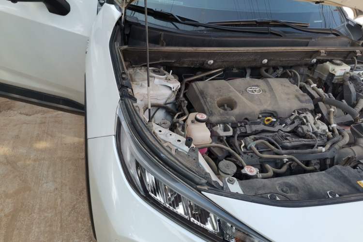 Used Toyota Wildlander 2020 Dual-Engine 2.5L E-CVT Two-Wheel Drive Leading Edition Engine Bay Right