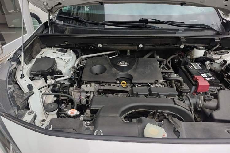 Used Toyota Wildlander 2020 2.0L CVT Two-Wheel Drive Prestige Edition Engine Bay Right