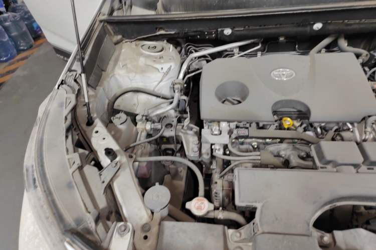 Used Toyota Wildlander 2020 2.0L CVT Two-Wheel Drive Leading Edition Engine Bay Right