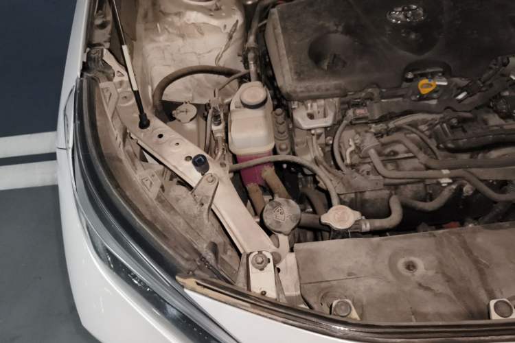 Used Toyota Wildlander 2020 Dual-Motor 2.5L E-CVT Four-Wheel Drive Luxury Edition Engine Bay Right