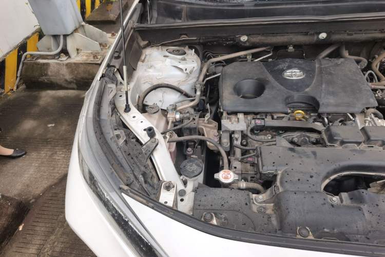 Used Toyota Wildlander 2020 2.0L CVT Two-Wheel Drive Luxury Edition Engine Bay Right