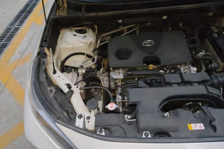 Used Toyota Wildlander 2020 2.0L CVT 4x4 Luxury Edition Engine Bay Right