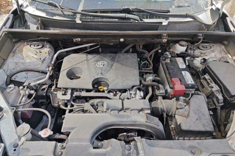 Used Toyota Wildlander 2020 2.0L CVT 4x4 Luxury Edition Engine Bay