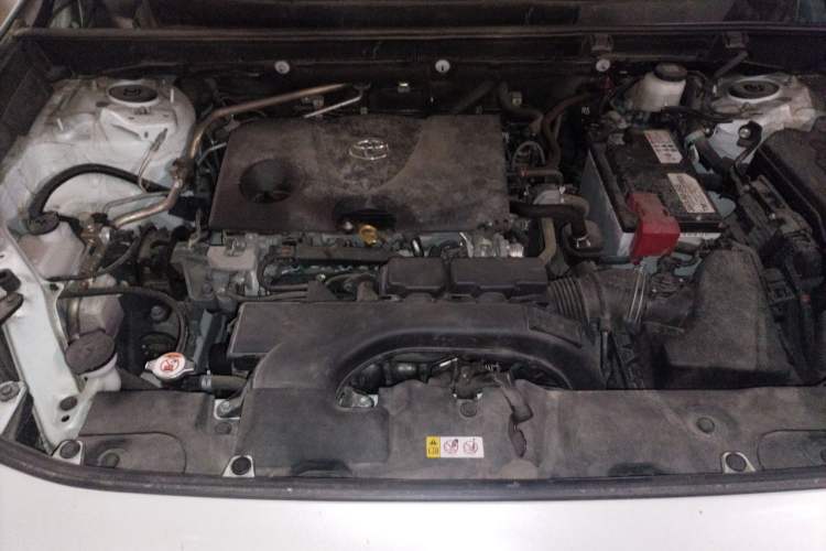 Used Toyota Wildlander 2020 2.0L CVT 4x4 Luxury Edition Engine Bay