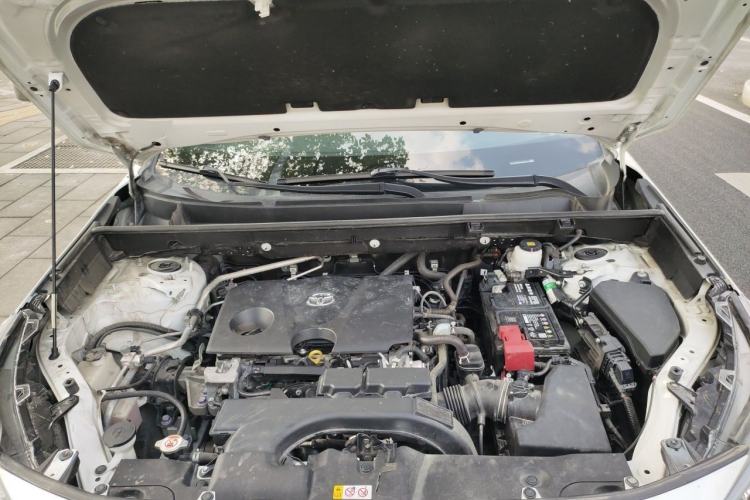 Used Toyota Wildlander 2020 2.0L CVT Two-Wheel Drive Luxury Edition Engine Bay