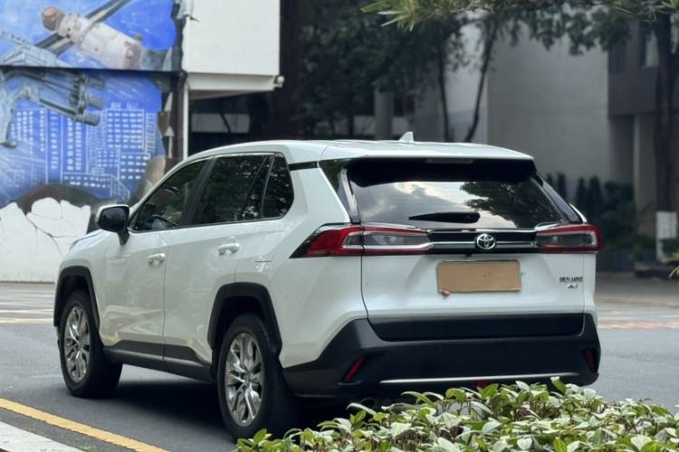 Used Toyota Wildlander 2020 2.0L CVT 4x4 Luxury Edition Exterior 11