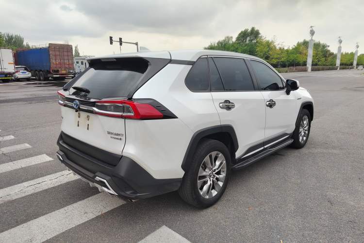 Used Toyota Wildlander 2020 Dual-Engine 2.5L E-CVT Two-Wheel Drive Prestige Edition Exterior 5