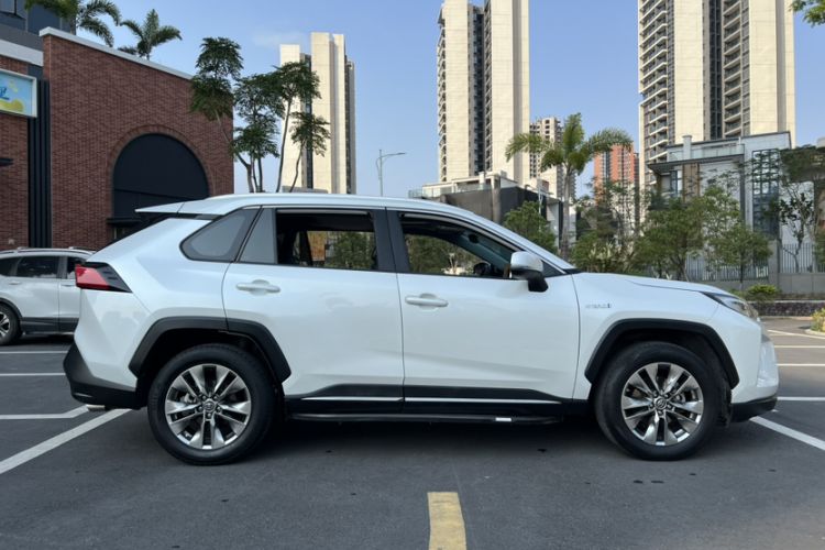 Used Toyota Wildlander 2020 Dual-Engine 2.5L E-CVT Two-Wheel Drive Luxury Edition Exterior 6