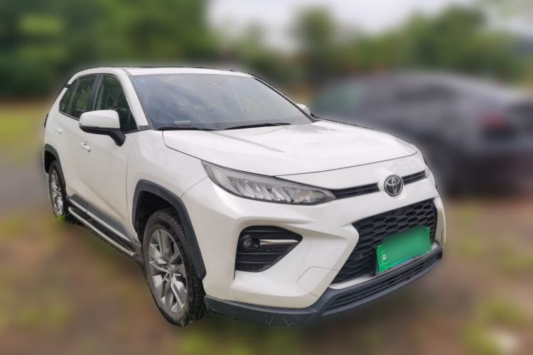Used Toyota Wildlander 2020 2.0L CVT 4x4 Luxury Edition Front Right 45 Deg