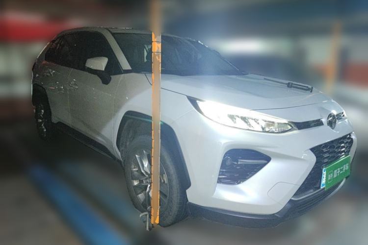 Used Toyota Wildlander 2020 2.0L CVT Two-Wheel Drive Luxury Edition Front Right 45 Deg