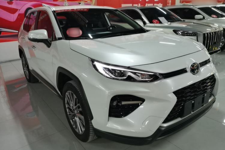 Used Toyota Wildlander 2020 2.0L CVT Four-Wheel Drive Premium Edition Front Right 45 Deg