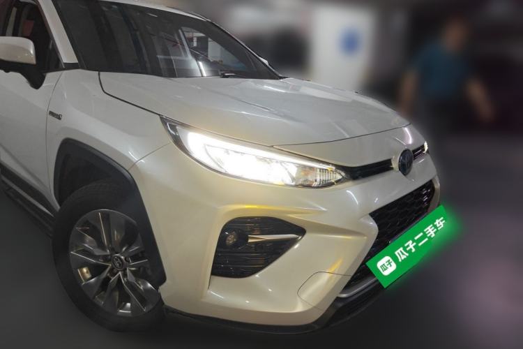 Used Toyota Wildlander 2020 Dual-Motor 2.5L E-CVT Four-Wheel Drive Luxury Edition Front Right 45 Deg
