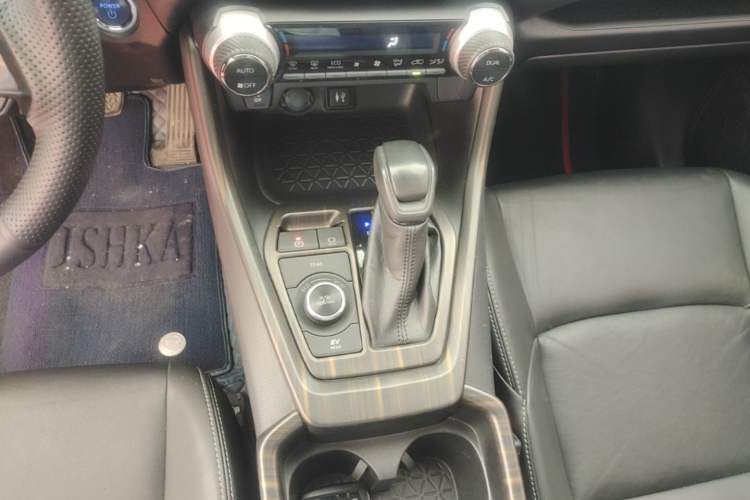 Used Toyota Wildlander 2020 Dual-Motor 2.5L E-CVT Four-Wheel Drive Luxury Edition Gear Lever