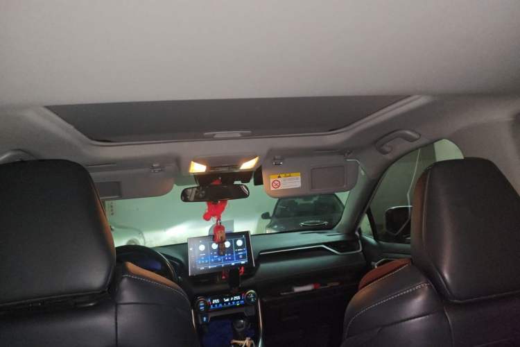 Used Toyota Wildlander 2020 Dual-Engine 2.5L E-CVT Two-Wheel Drive Luxury Edition Headliner