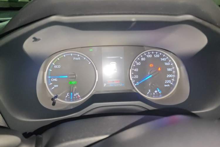 Used Toyota Wildlander 2020 Dual-Engine 2.5L E-CVT Two-Wheel Drive Luxury Edition Instrument Cluster