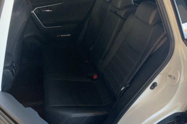Used Toyota Wildlander 2020 2.0L CVT 4x4 Luxury Edition Interior 1
