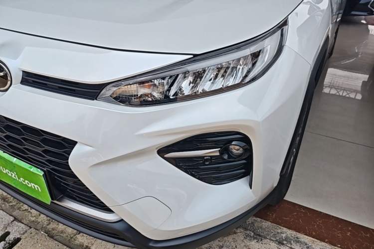 Used Toyota Wildlander 2020 2.0L CVT Two-Wheel Drive Luxury Edition Left Front Headlight
