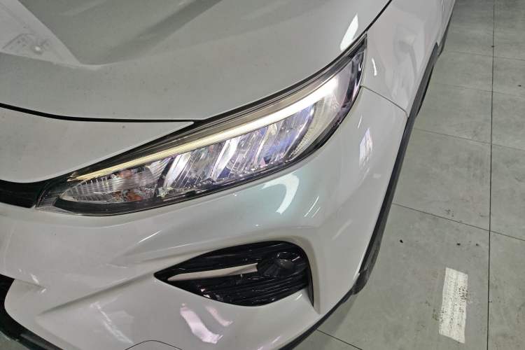 Used Toyota Wildlander 2020 2.0L CVT 4x4 Luxury Edition Left Front Headlight