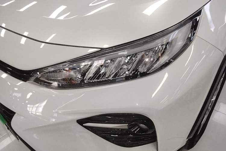 Used Toyota Wildlander 2020 Dual-Engine 2.5L E-CVT Two-Wheel Drive Luxury Edition Left Front Headlight