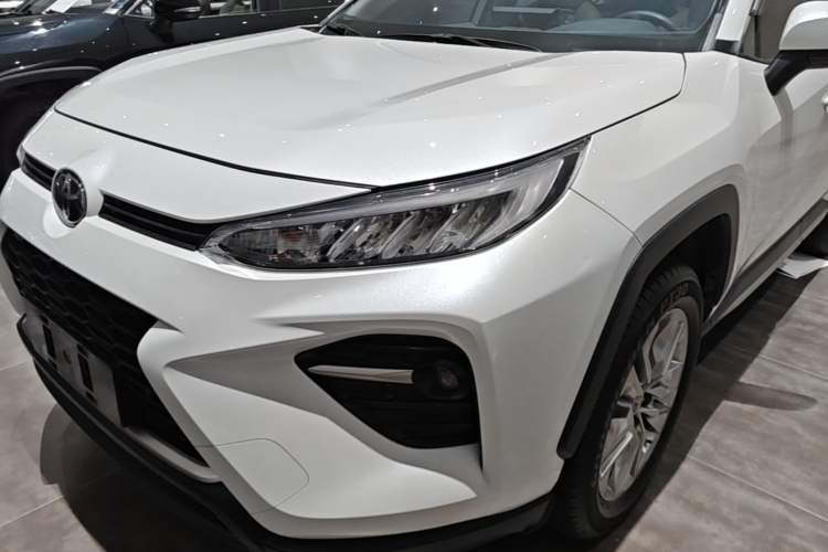 Used Toyota Wildlander 2020 2.0L CVT 4x4 Luxury Edition Left Front Headlight