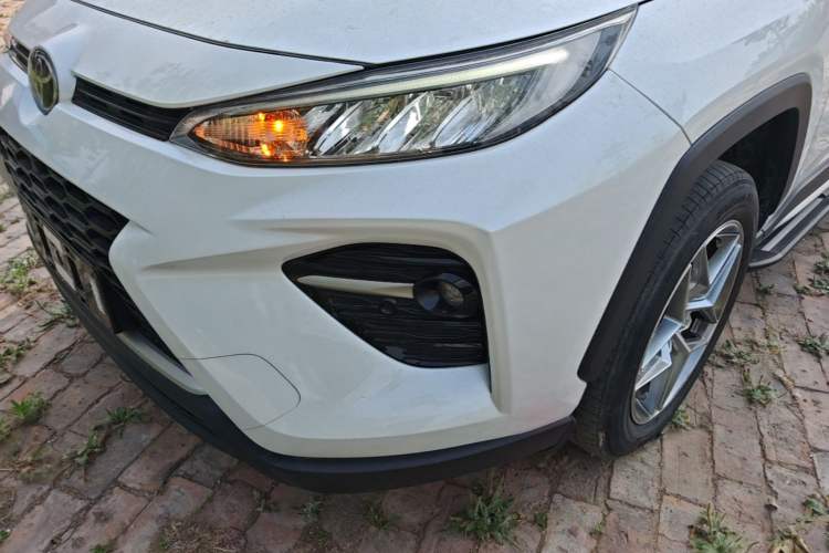 Used Toyota Wildlander 2020 2.0L CVT 4x4 Tech Edition Left Front Headlight