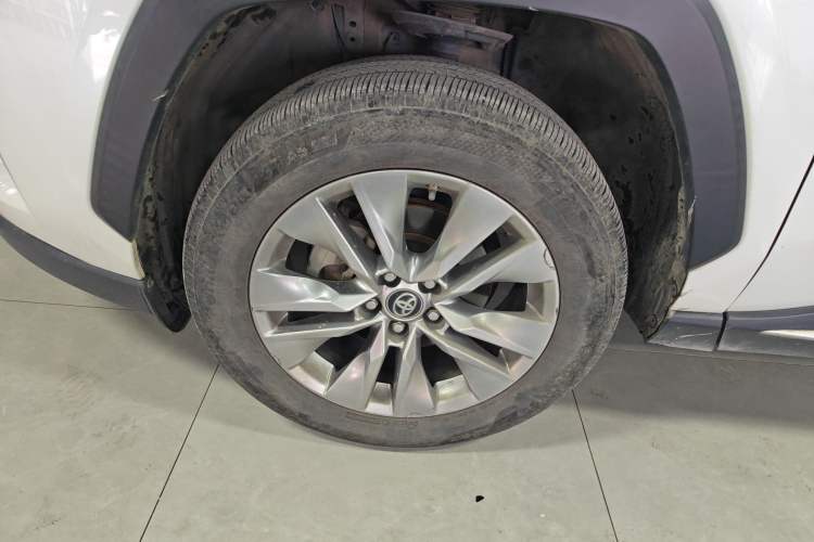 Used Toyota Wildlander 2020 2.0L CVT 4x4 Luxury Edition Left Front Wheel Hub