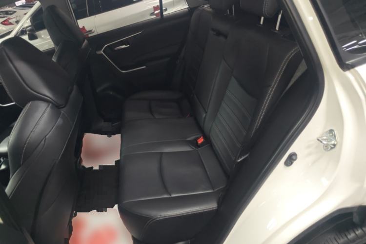 Used Toyota Wildlander 2020 2.0L CVT 4x4 Luxury Edition Left Rear Seat