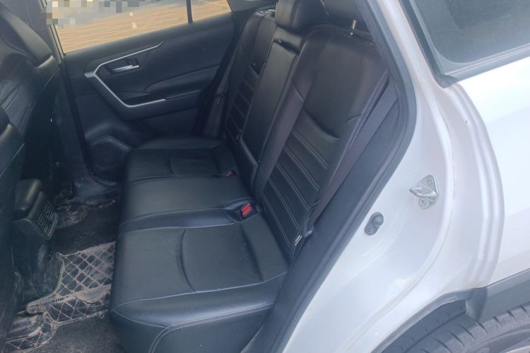 Used Toyota Wildlander 2020 2.0L CVT 4x4 Luxury Edition Left Rear Seat