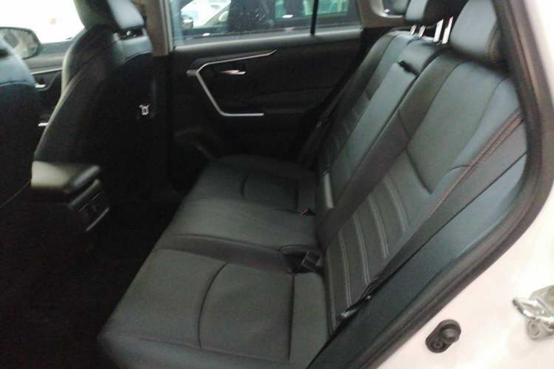 Used Toyota Wildlander 2020 2.0L CVT 4x4 Luxury Edition Left Rear Seat