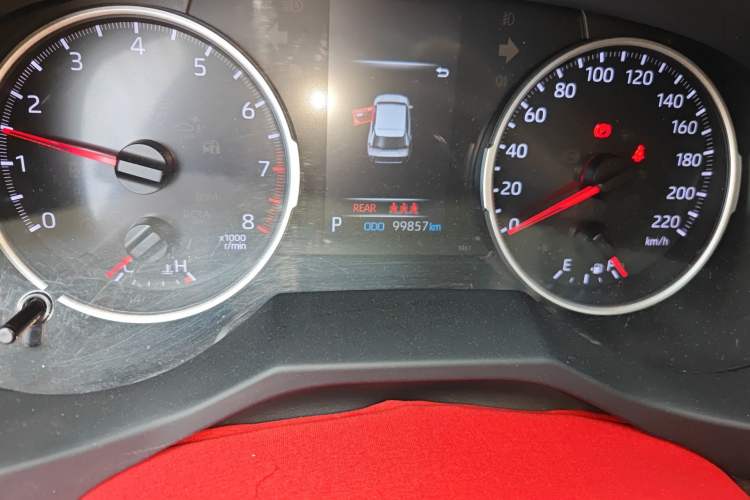 Used Toyota Wildlander 2020 2.0L CVT 4x4 Luxury Edition Odometer Close Up