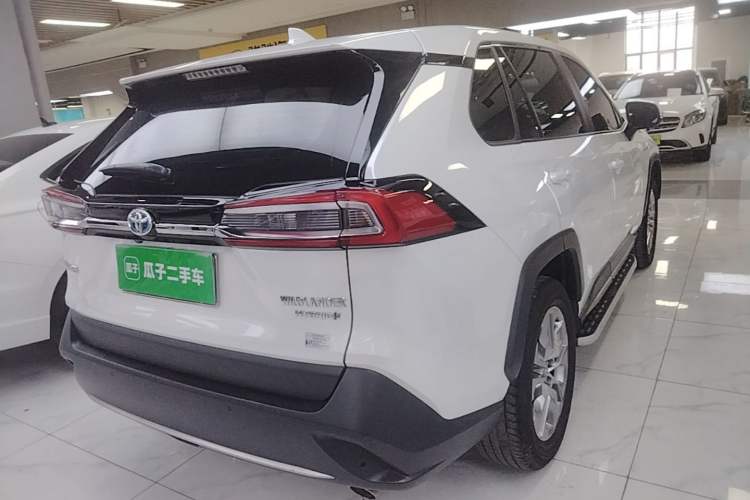 Used Toyota Wildlander 2020 Dual-Engine 2.5L E-CVT Two-Wheel Drive Luxury Edition Rear Right 45 Deg