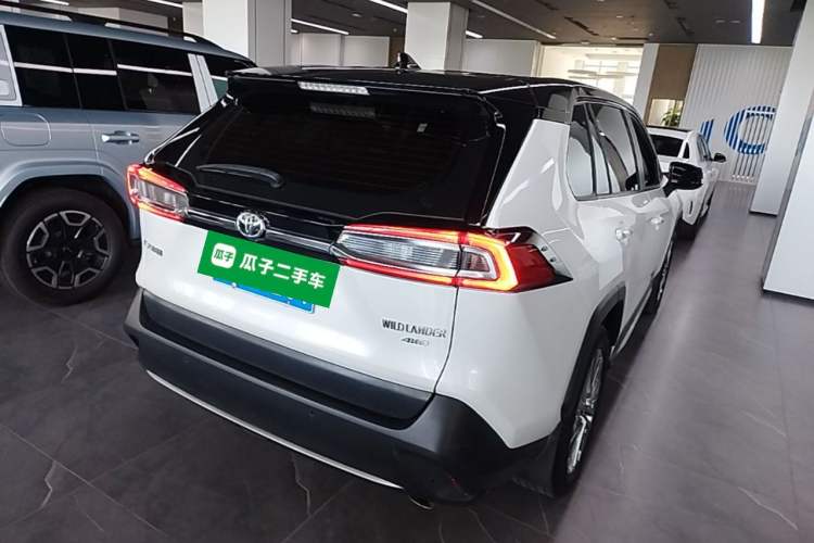Used Toyota Wildlander 2020 2.0L CVT Four-Wheel Drive Premium Edition Rear Right 45 Deg