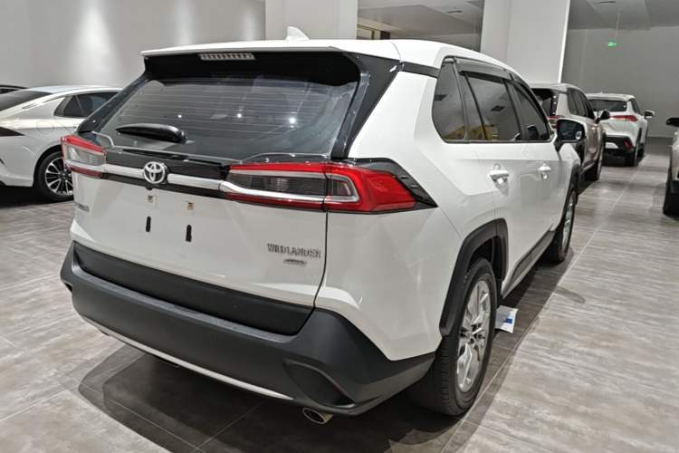 Used Toyota Wildlander 2020 2.0L CVT 4x4 Luxury Edition Rear Right 45 Deg