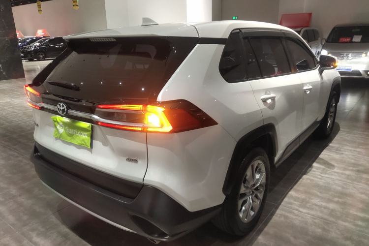 Used Toyota Wildlander 2020 2.0L CVT 4x4 Luxury Edition Rear Right 45 Deg