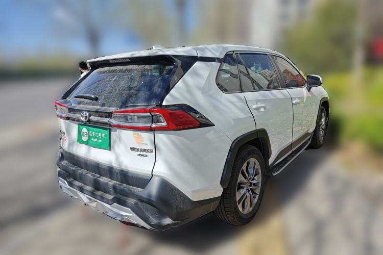 Used Toyota Wildlander 2020 2.0L CVT 4x4 Luxury Edition Rear Right 45 Deg