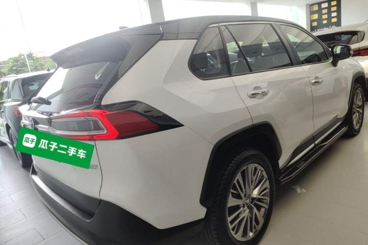 Used Toyota Wildlander 2020 2.0L CVT Two-Wheel Drive Prestige Edition Rear Right 45 Deg