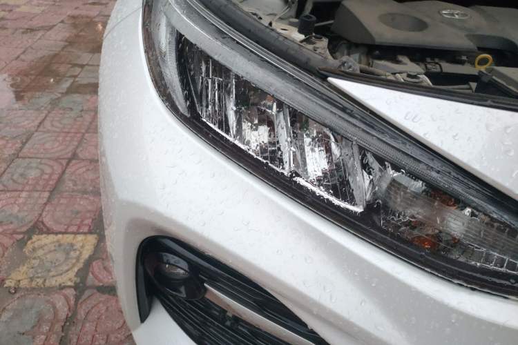 Used Toyota Wildlander 2020 2.0L CVT 4x4 Luxury Edition Right Front Headlight