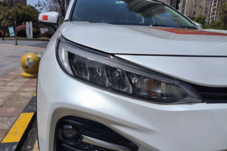 Used Toyota Wildlander 2020 2.0L CVT 4x4 Luxury Edition Right Front Headlight