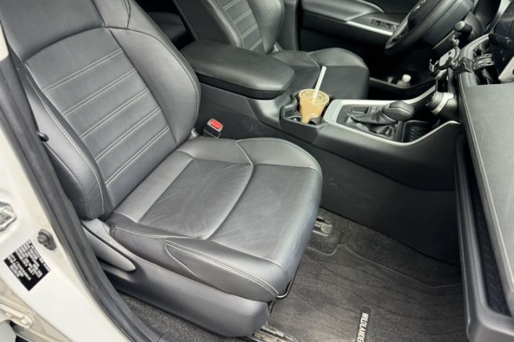 Used Toyota Wildlander 2020 2.0L CVT 4x4 Luxury Edition Right Front Seat