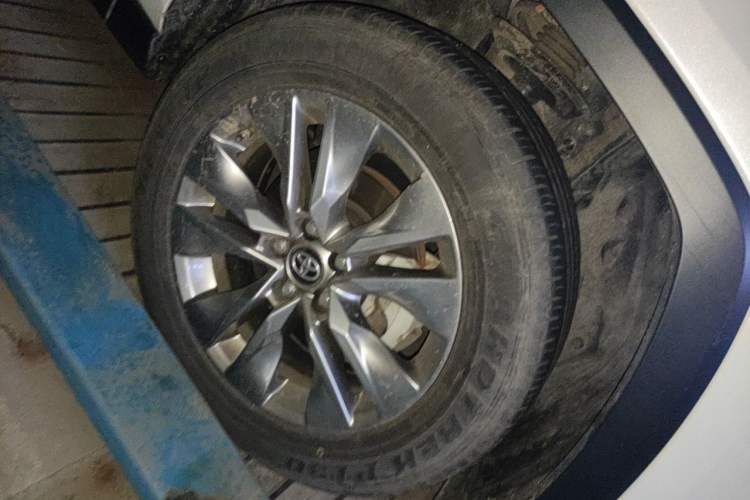 Used Toyota Wildlander 2020 2.0L CVT Two-Wheel Drive Luxury Edition Right Front Wheel Hub