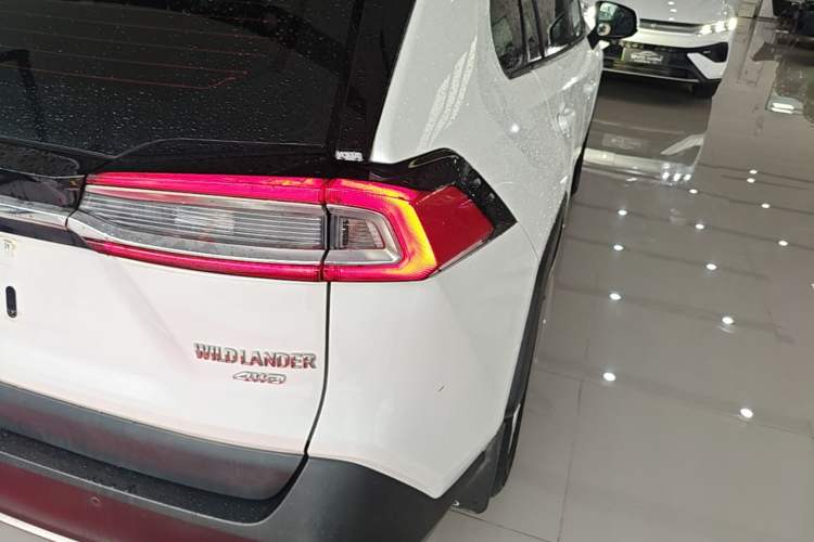 Used Toyota Wildlander 2020 2.0L CVT 4x4 Luxury Edition Right Rear Taillight