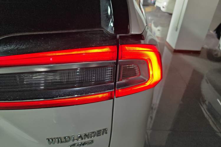 Used Toyota Wildlander 2020 2.0L CVT 4x4 Luxury Edition Right Rear Taillight
