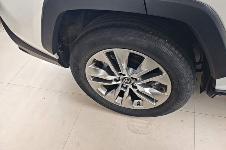Used Toyota Wildlander 2020 2.0L CVT Two-Wheel Drive Luxury Edition Right Rear Wheel Hub