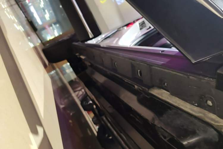 Used Toyota Wildlander 2020 2.0L CVT Two-Wheel Drive Luxury Edition Right Side Sill