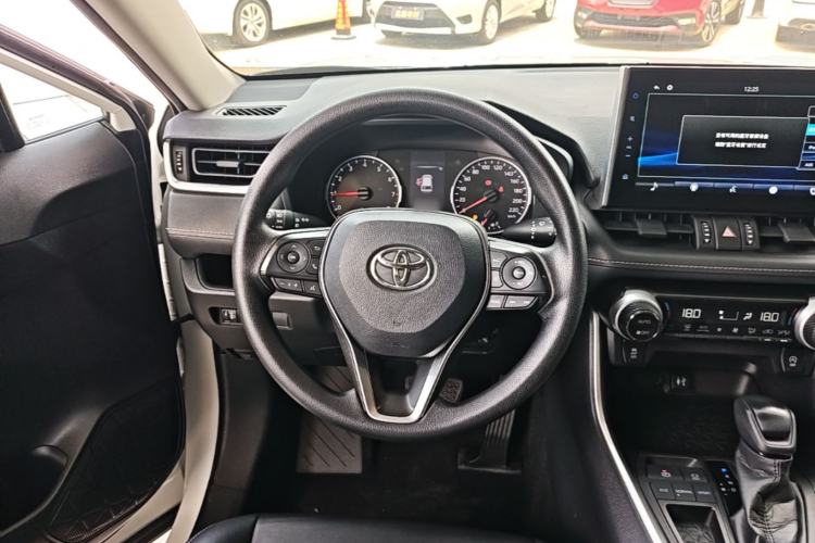 Used Toyota Wildlander 2020 2.0L CVT Two-Wheel Drive Luxury Edition Steering Wheel